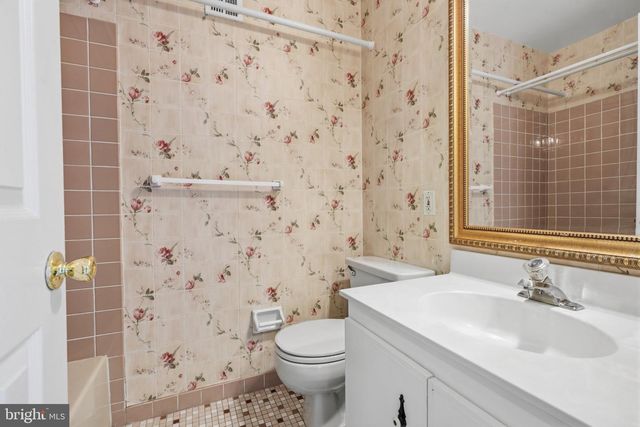 144 GOLF CLUB DR, Langhorne, PA 19047