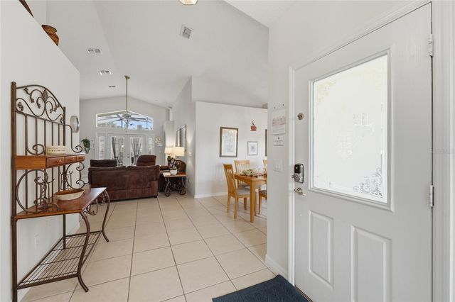 2555 ONEIDA LOOP, Kissimmee, FL 34747