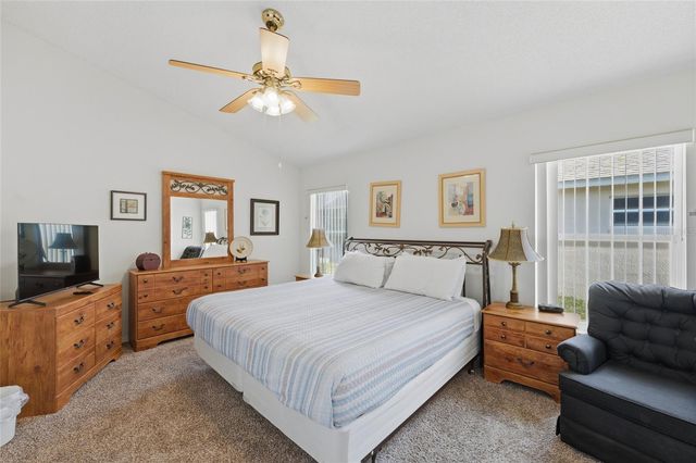 2555 ONEIDA LOOP, Kissimmee, FL 34747