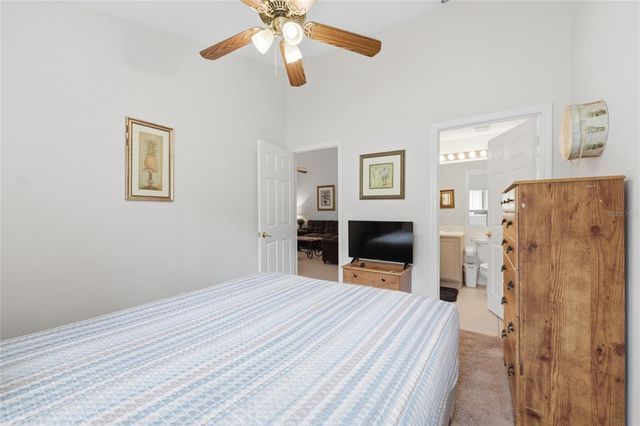 2555 ONEIDA LOOP, Kissimmee, FL 34747