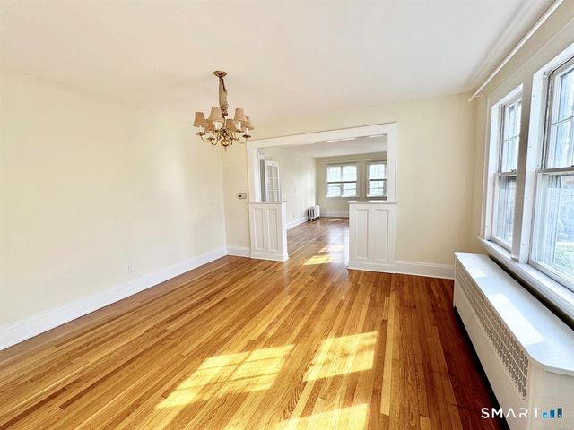 113 Ellsworth Street, Bridgeport, CT 06605