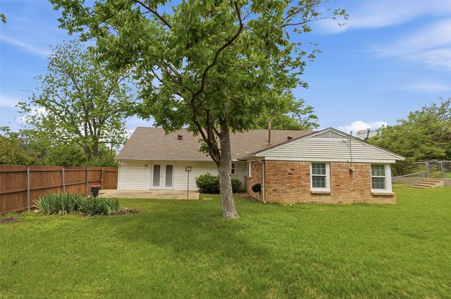 3513 Martin Lydon Avenue, Fort Worth, TX 76133