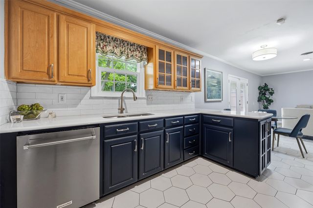 3513 Martin Lydon Avenue, Fort Worth, TX 76133