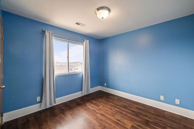 5732 SE 35th Street, Des Moines, IA 50320