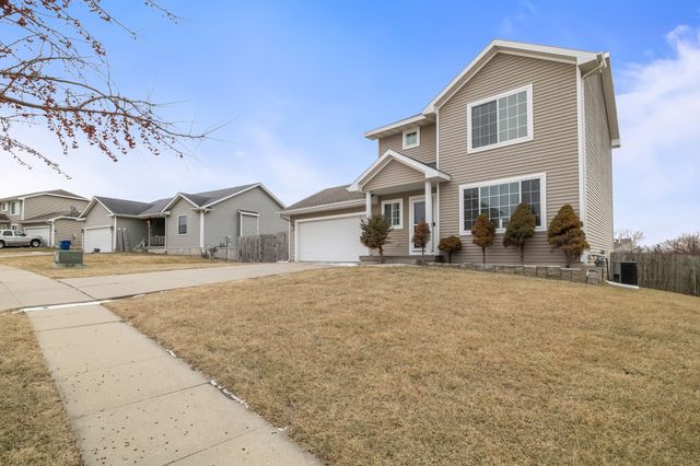 5732 SE 35th Street, Des Moines, IA 50320