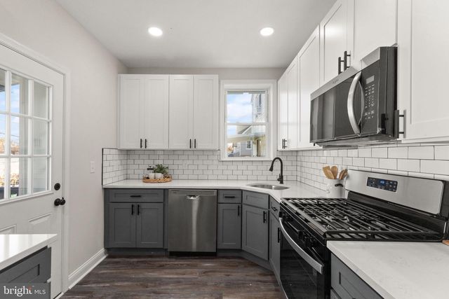 822 E 41ST ST, Baltimore, MD 21218