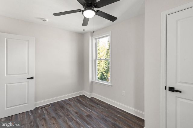 822 E 41ST ST, Baltimore, MD 21218