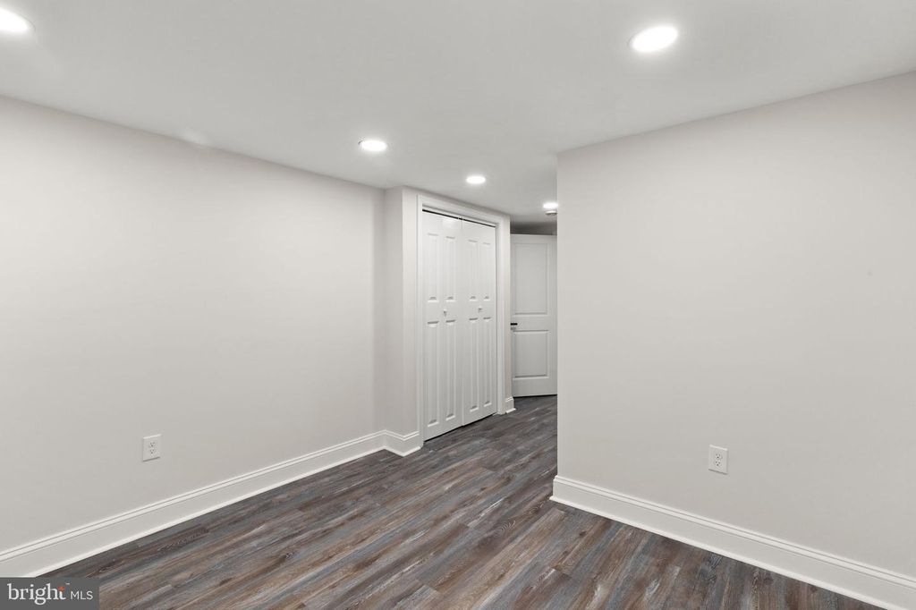 Image 26 of property listing at 822 E 41ST ST, Baltimore, MD 21218