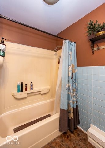 5310 E 68th Street, Indianapolis, IN 46220