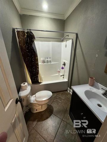 679 Taylor Street, Monroeville, AL 36460