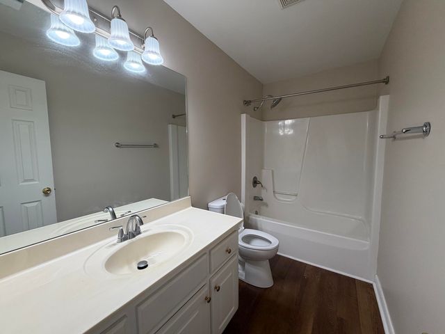 1251 Equestrian Way, Frankfort, KY 40601