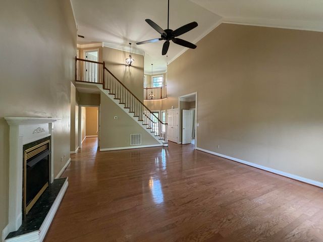 1251 Equestrian Way, Frankfort, KY 40601