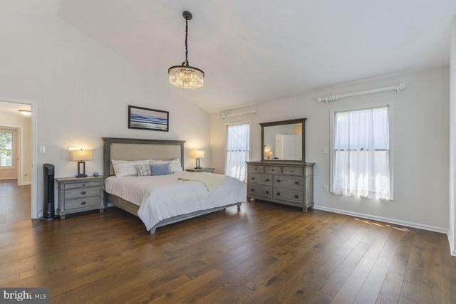 30 STONEBRIDGE LA, Princeton, NJ 08540