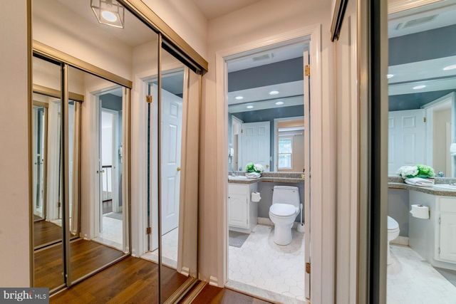 30 STONEBRIDGE LA, Princeton, NJ 08540