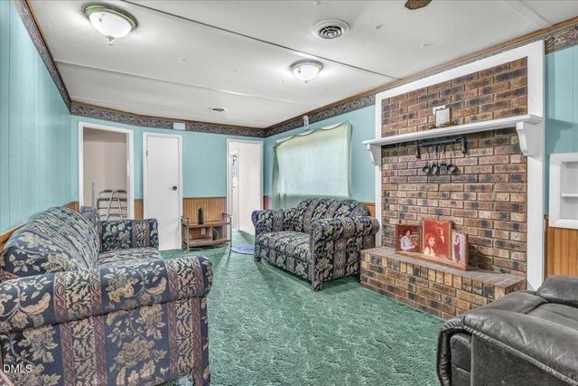 113 Pine Tree Road, Lumberton, NC 28360