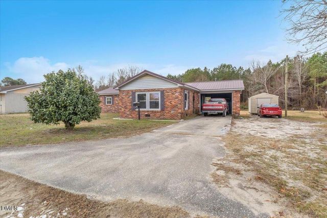 113 Pine Tree Road, Lumberton, NC 28360