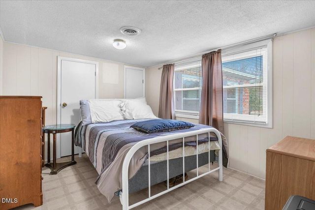 113 Pine Tree Road, Lumberton, NC 28360