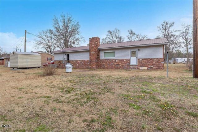 113 Pine Tree Road, Lumberton, NC 28360