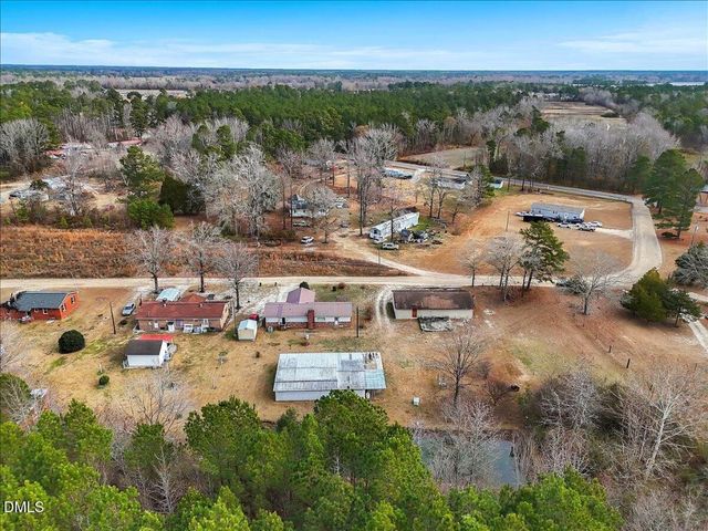 113 Pine Tree Road, Lumberton, NC 28360