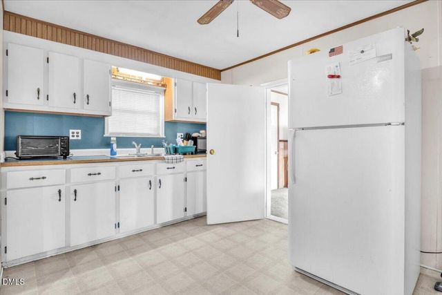 113 Pine Tree Road, Lumberton, NC 28360