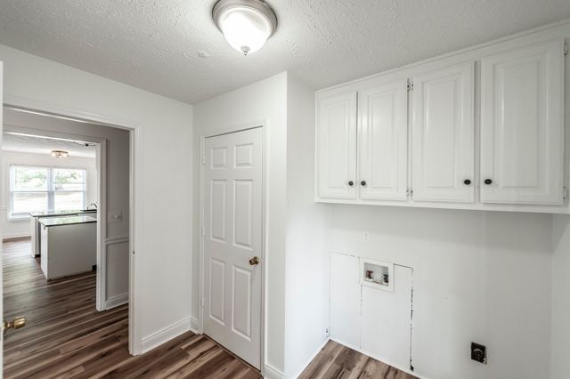 279 Saint Blaise Rd, Gallatin, TN 37066