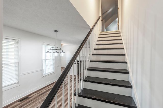 279 Saint Blaise Rd, Gallatin, TN 37066