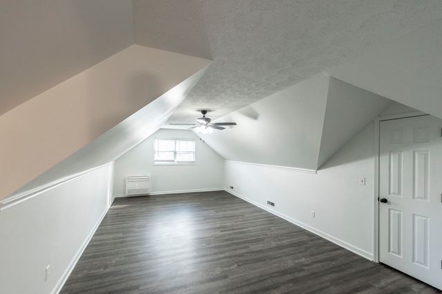 279 Saint Blaise Rd, Gallatin, TN 37066