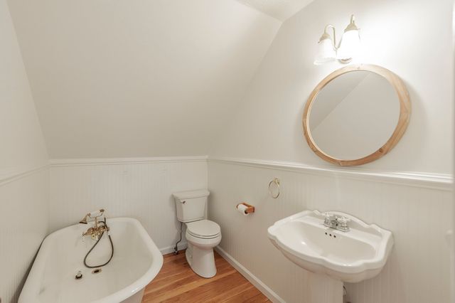 279 Saint Blaise Rd, Gallatin, TN 37066