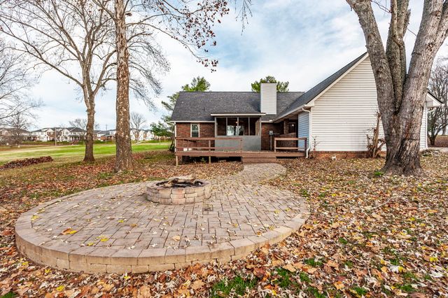 279 Saint Blaise Rd, Gallatin, TN 37066