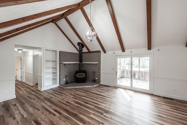 279 Saint Blaise Rd, Gallatin, TN 37066