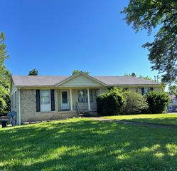 4738 Trenton Dr # B, Hermitage, TN 37076