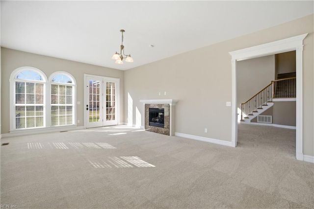 1445 Paul Eason DR, Chesapeake, VA 23322