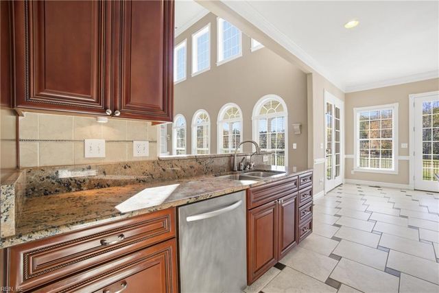 1445 Paul Eason DR, Chesapeake, VA 23322