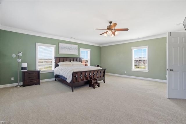 1445 Paul Eason DR, Chesapeake, VA 23322