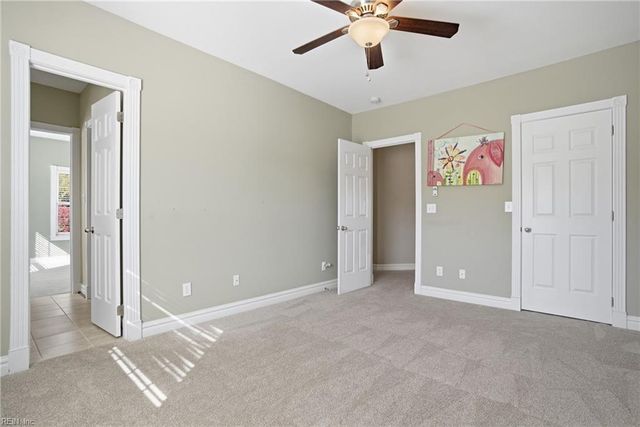 1445 Paul Eason DR, Chesapeake, VA 23322