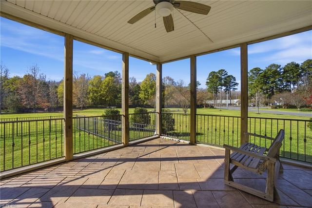 1445 Paul Eason DR, Chesapeake, VA 23322