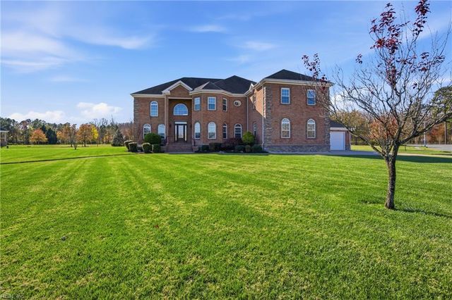 1445 Paul Eason DR, Chesapeake, VA 23322