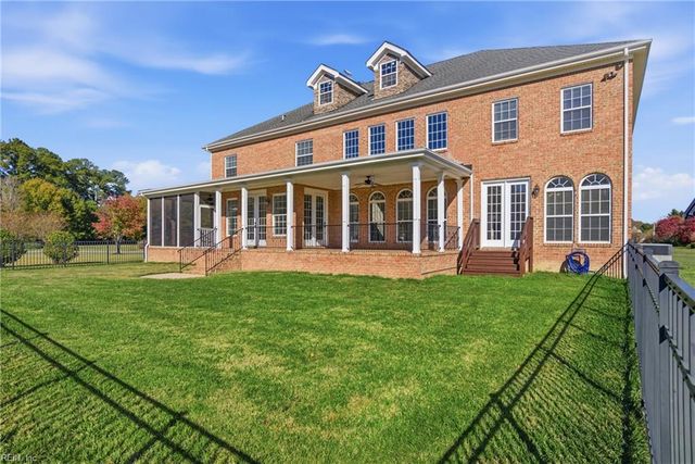 1445 Paul Eason DR, Chesapeake, VA 23322