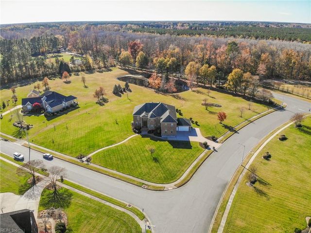 1445 Paul Eason DR, Chesapeake, VA 23322