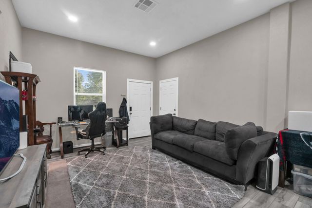 14781 Cypress Drive, Conroe, TX 77302