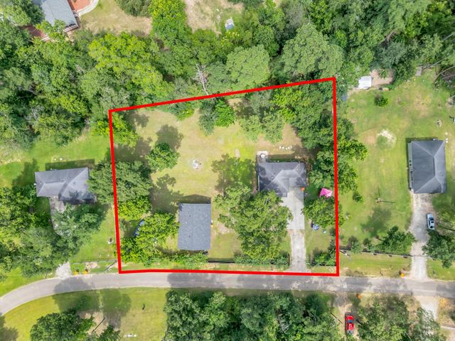 14781 Cypress Drive, Conroe, TX 77302