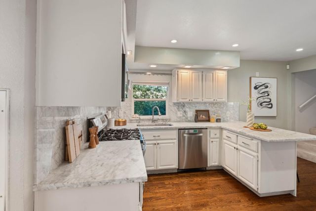 3156 Texas Street, Oakland, CA 94602