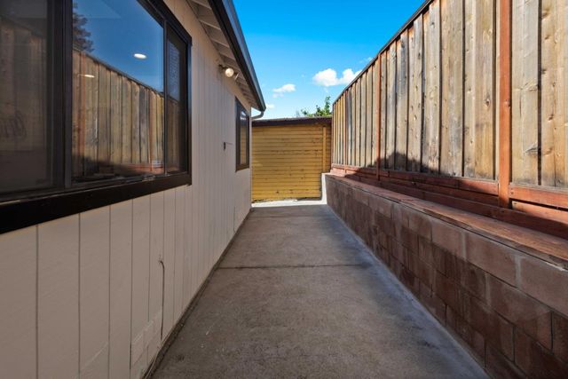 3156 Texas Street, Oakland, CA 94602