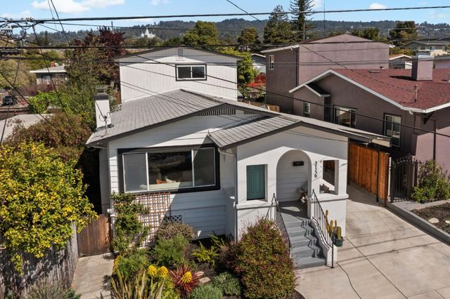 3156 Texas Street, Oakland, CA 94602
