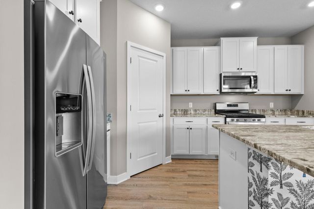 7624 Ochoa Avenue NE, Otsego, MN 55330