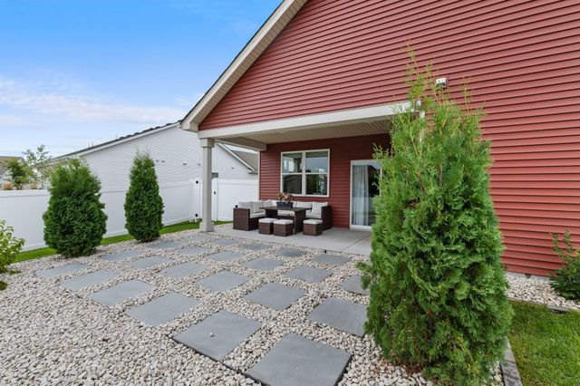 7624 Ochoa Avenue NE, Otsego, MN 55330