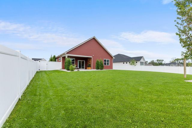 7624 Ochoa Avenue NE, Otsego, MN 55330