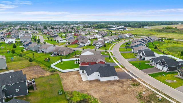 7624 Ochoa Avenue NE, Otsego, MN 55330