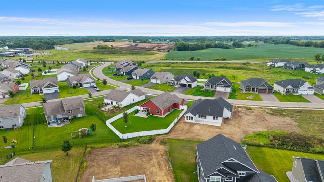 7624 Ochoa Avenue NE, Otsego, MN 55330