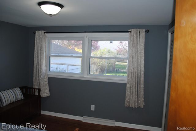 1822 Wall Street, Port Huron, MI 48060